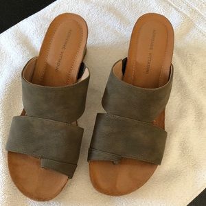 Adrienne Vittadini Olive Slide Sandals